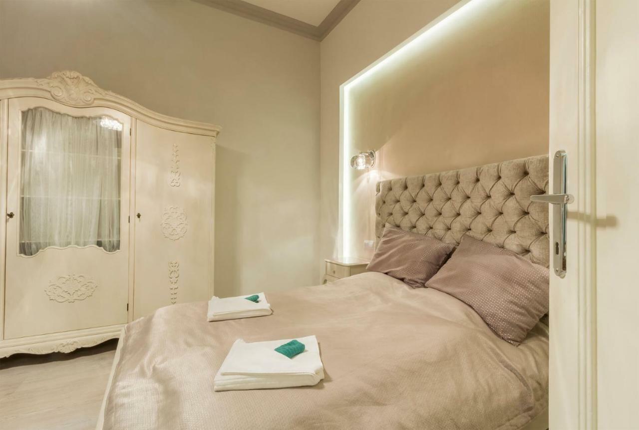 Vori Vori De Luxe Apartment بودابست المظهر الخارجي الصورة